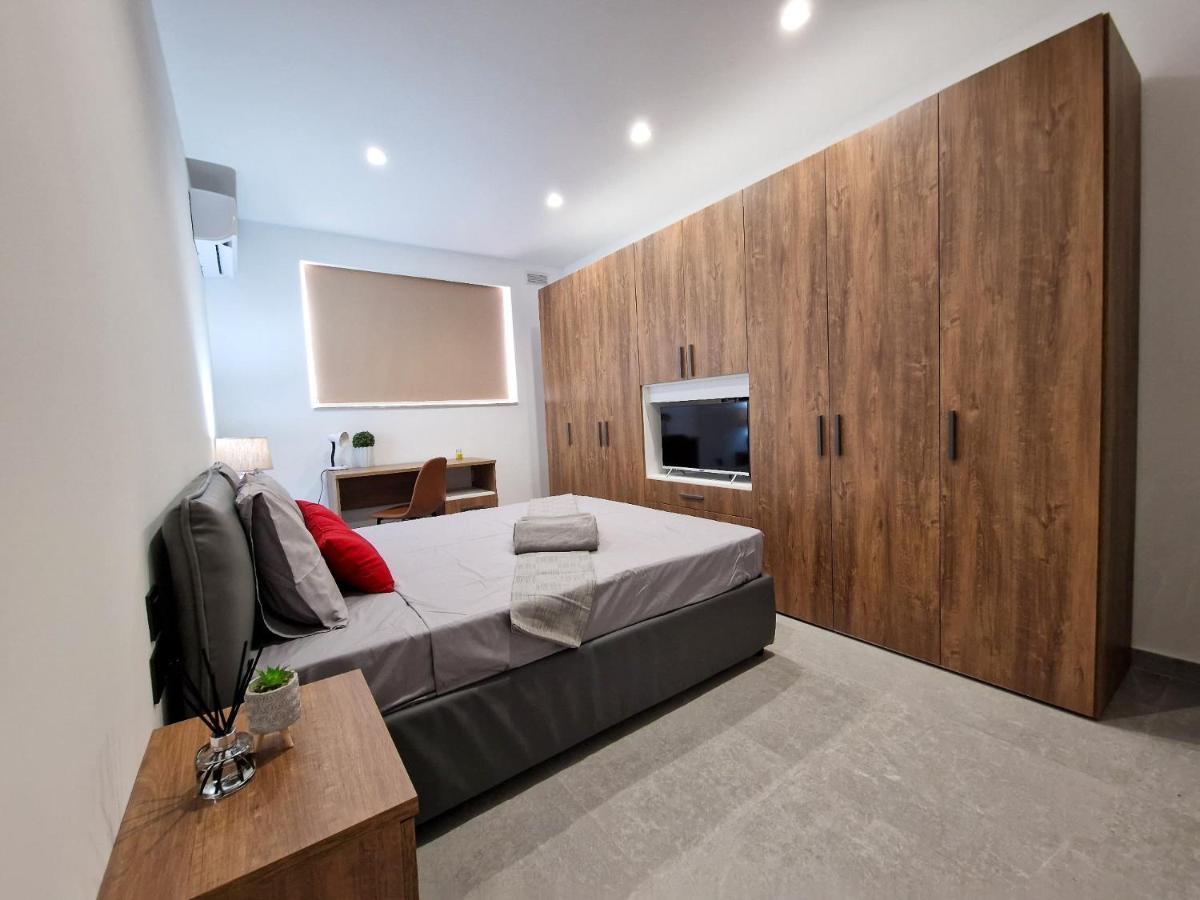 Barbara Properties - Luxury Qawra Stay 세인트폴스베이 외부 사진