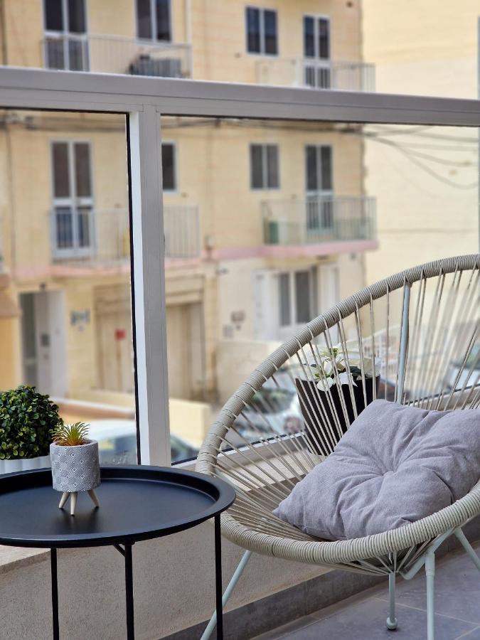 Barbara Properties - Luxury Qawra Stay 세인트폴스베이 외부 사진